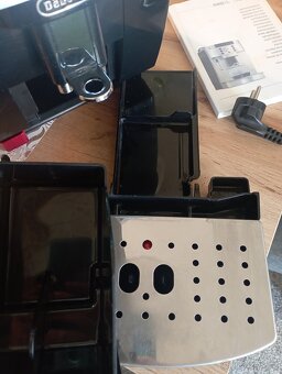 Kávovar DeLonghi magnifica S - 5