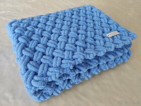 Pletená dětská deka modrá - 5