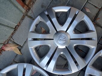 Poklice 15" škoda origo. - 5