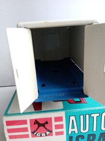 Plechové auto Simon - mrazírny IGRA, stará hračka ČSSR - 5