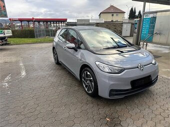ID3 Pure performance, 55kWh,rok 10/2021,najeto 55123km - 5