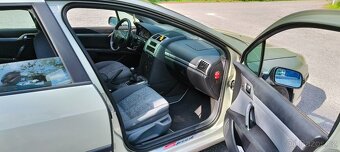 Peugeot 407sw - 5