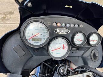 Triumph Tiger 885i,Servisní knížka -snížený podvozek - 5