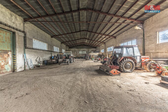 Prodej komerčního objektu,920 m², Benešov n.P. ul. Wolkerova - 5