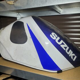 Díly Suzuki GSXR 750 K1 - 5