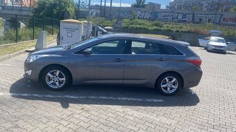 Hyundai I40, kombi - 5