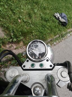 Suzuki VZ 800 Marauder - 5