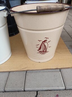 Smaltované nádobí ,nádobí-4. - 5