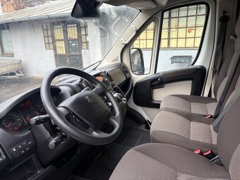 Peugeot Boxer r.v2016 9Míst - 5