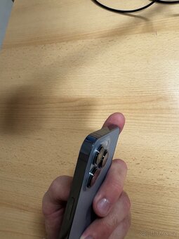 iPhone 13 Pro – 128 GB | krom displeje jako nový - 5