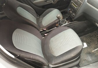 Fiat Grande Punto 1.4 -16ventil -70kW , 6 kvalt - prodám ND - 5