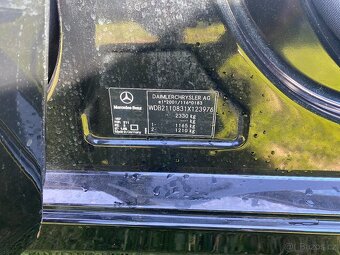 Mercedes e 500 4 Matic - 5