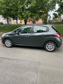 Peugeot 208 1.4 HDI - 5