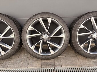 Zimní originál Škoda Kodiaq 235/45 r20 - 5