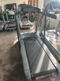 Precor USA - 966i - profi běhací pás - 5
