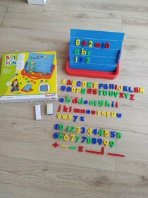 Magnetická tabule s číslicemi a písmeny (SIMBA) - 5