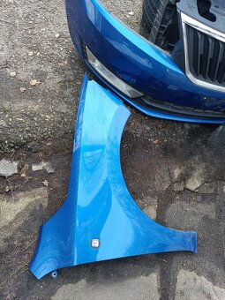 Skoda Rapid - přední nárazník - 5