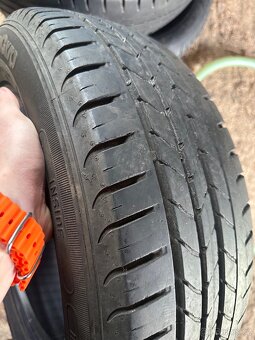 185/65/R15 Goodyear duragrip - 5