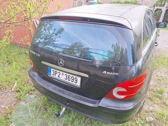 Mercedes w251 r320cdi - 5