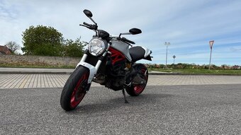 Ducati Monster 821 - 5