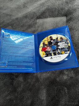 Gamepad a hru do ps5 - 5