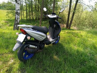 Skútr 2T Keeway F-act 50ccm 2T - 5