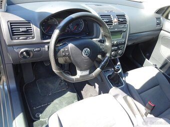 VW Golf 1.6i r.v.2007 (75 kw) klima Koupeno v ČR - 5