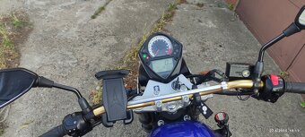 Suzuki sv 650 N 2005 52KW Vhodná pro nováčky - 5