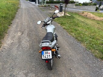 Yuki 125 Sport - 5