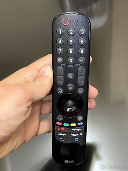 TV LG 43UP78003LB + dálkový ovladač - rozbitá LCD obrazovka - 5