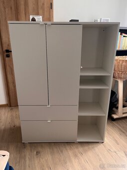IKEA skříň - 5