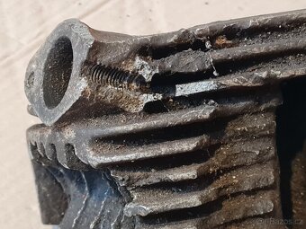 Zundapp KS600 hlava motoru - 5