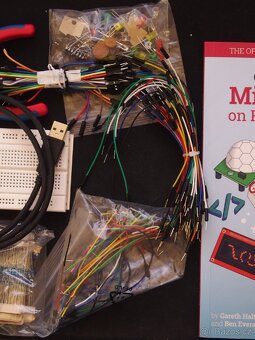 Raspberry Pi Pico + ESP32 + Příslušenství - 5