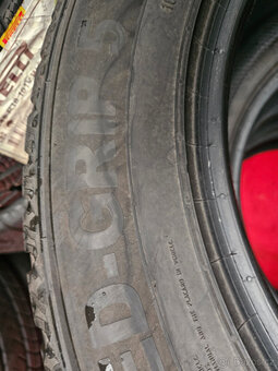 215/65R17 99H Semperit - 5