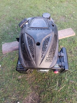 Motor HECHT 543 SX na náhradní díly - 5
