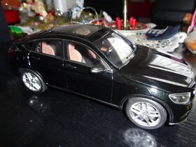Mercedes-BenzGLC Coupe1:18-limit.edice 499ks - 5