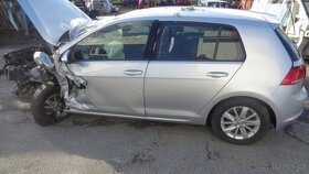 vw volkswagen golf 7 1,2tsi 77kw Rozprodám na náhradní díly - 5