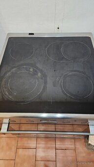 Sklokeramický sporák Electrolux 60cm šířka - 5