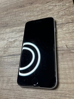 Predám Apple iPhone SE 2020 - 5