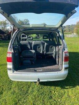 Ford Galaxy - 5