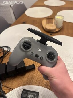 Dron DJI AVATA fly more combo + DJI Goggles 2 - 5