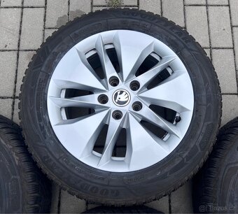 Octavia IV - 16" Twister + zimní 205/60 R16 Good Year - 5
