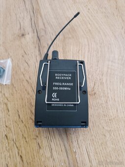 XTUGA bezdrátový přijímač pro in-ear monitorovací systémy - 5