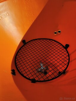 ROZMETADLO SOLI ZA TRAKTOR 350L - 5