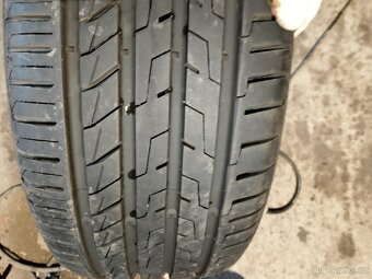 205/55/16 225/45/17 245/40/19 235/55/19 275/35/21 kusovka - 5