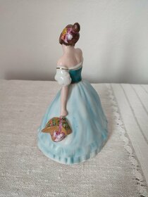 Royal dux porcelánová soška žena 20 cm - 5