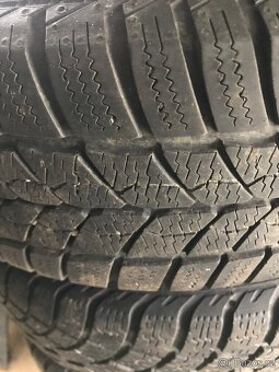Zimní pneu 175/65 R14 +disky na Ford Fiesta - 5