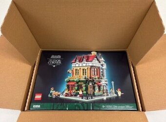 LEGO Icons 10350 Dům na rohu v tudorovském stylu - 5
