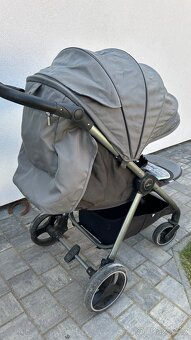 Sportovní kočárek šedý Babydesign - 5