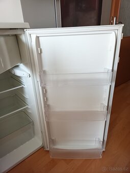 Prodám lednici Electrolux ERF1904FOW velmi zachovalý stav - 5